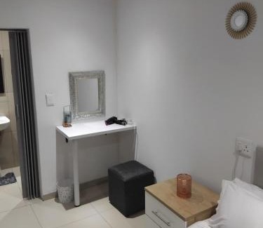 Klerksdorp Apartment | Klerksdorp Flamwood Central Apt