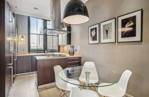 Brompton & Hans Town Apartment | Knightsbridge Flat 3 Bed