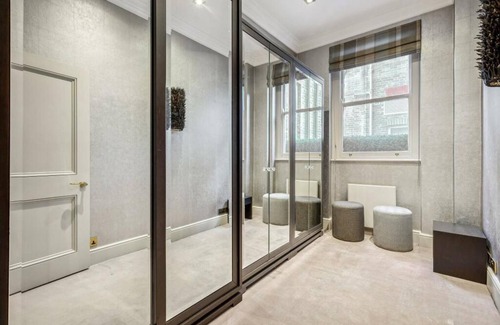 Brompton & Hans Town Apartment | Knightsbridge Flat 3 Bed