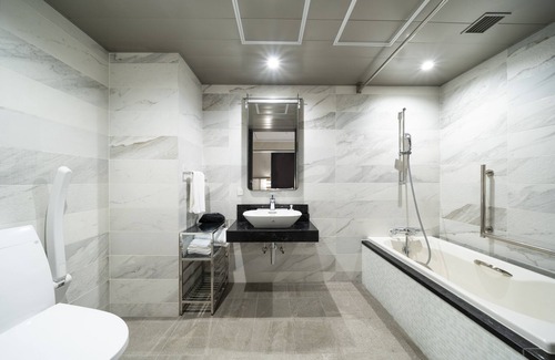 Chuo Hotel | KOKO HOTEL Premier Nihonbashi Hamacho