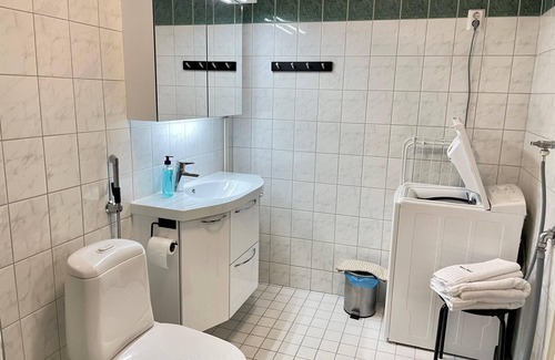 Lahti Apartment | Kotimaailma KotikaksioKirkkok saunalla