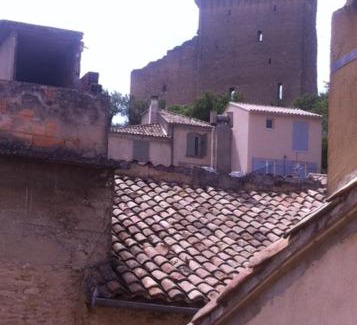 Chateauneuf-du-Pape Bed & Breakfast | L'AMARILYS chambre d'hôte