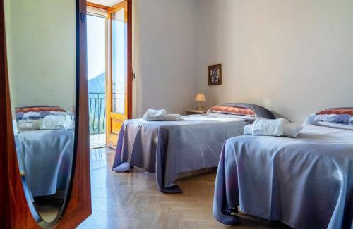 Schiazzano House | La casetta di Rosetta, breathtaking Li Galli sea view