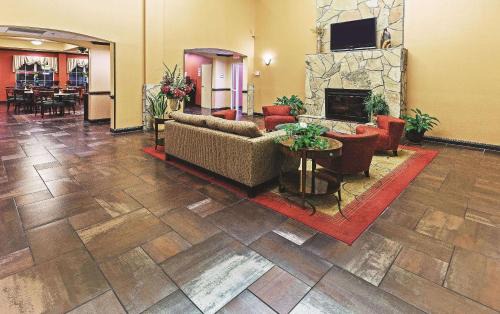 Eastland Hotel | La Quinta by Wyndham Eastland