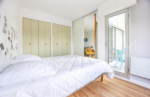 Bernieres-sur-Mer Apartment | La Tortue Joyeuse - Appartement avec Loggia