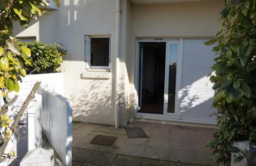 Bernieres-sur-Mer Apartment | La Voile de Nacre Appt 50 M Plage