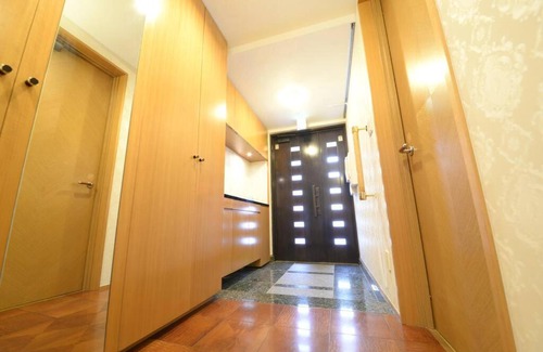 Shinjuku Villa | la3 hotel 新宿三階建て一軒家(屋内エレベーター付き)