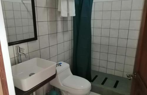 Cahuita Hotel | LaBounty Del Mar