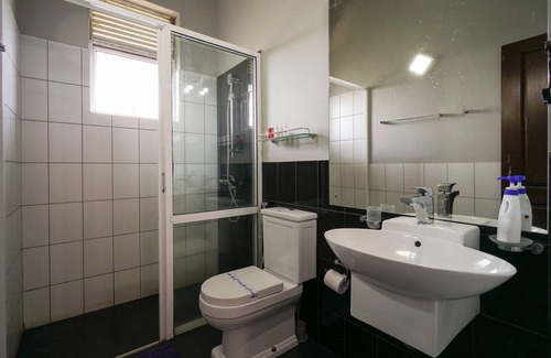 Nuwara Eliya Hotel | Lake View Comfort Bungalow