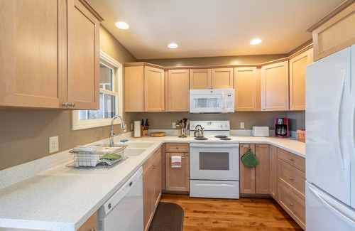 Nebo House | Lakefront home w/direct cove access, kayaks, pavilion, fire pit, & private creek