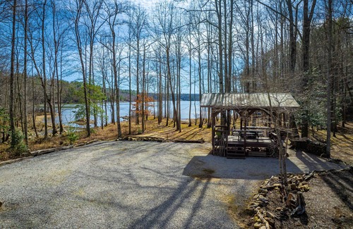 Nebo House | Lakefront home w/direct cove access, kayaks, pavilion, fire pit, & private creek