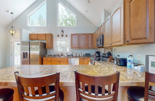 Bumpass House | Lakefront retreat with private dock, kayaks, volleyball, firepit, Ping-Pong