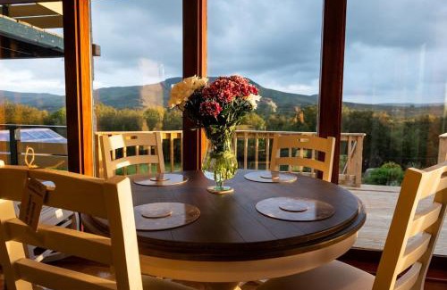 Fivemilebourne House | Lakeland Lodge 400 year old Bavarian Lodge with Private Hot Tub Pet Friendly