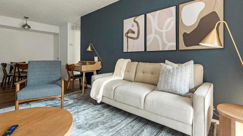 Windsor Park Apartment | Landing at Mueller Flats - Austin