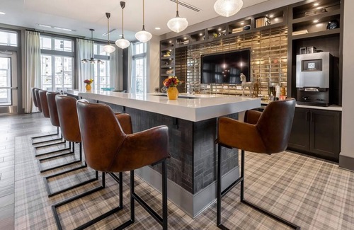 Murfreesboro Apartment | Landing | Spectacular 2BD, Yoga Studio, Gym