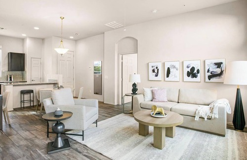 St. Johns Apartment | Landing | Stylish 2BD, Gym