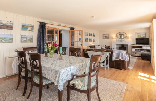 Portnahaven House | Large Detached Ocean Front House with Stunning Views