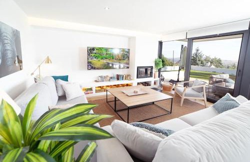 Miraflores de la Sierra House | Las vistas de Miraflores