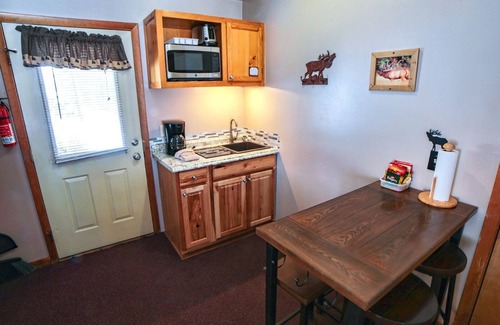Estes Park Cottage | Lazy R Cottages: 7b 1 Bedroom Cottage