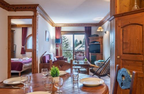 Argentiere Apartment | Le Cristal MT10 - Central Apartment - Close to ski lift - FreeParking
