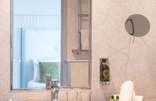 Grenelle Hotel | Le Parisis Paris Tour Eiffel