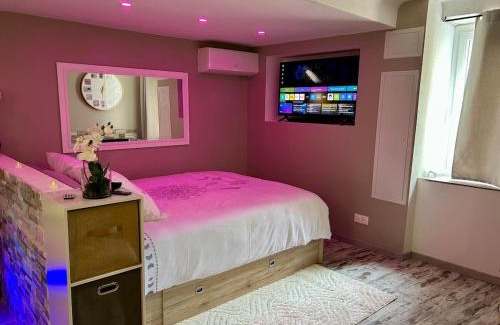 Carces Apartment | Le Repère des âmes Amoureuses