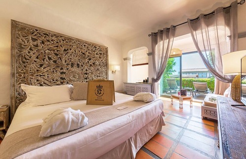 Porto-Vecchio Hotel | Le Roi Théodore
