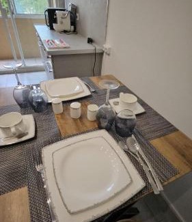 Perralliere Apartment | Le Tolstoï chic