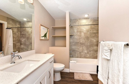 St. George Resort | Leave your worries at the door!