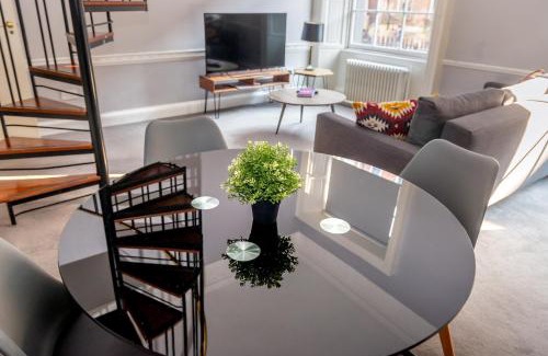 City Centre Dublin Apartment | Leevin Studios