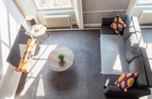 City Centre Dublin Apartment | Leevin Studios