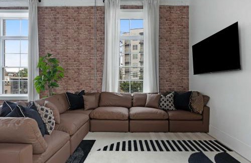 West End Apartment | Legends Row by Maddox Hotel