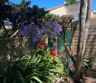 Saint-Trojan-les-Bains House | LES MIMOSAS