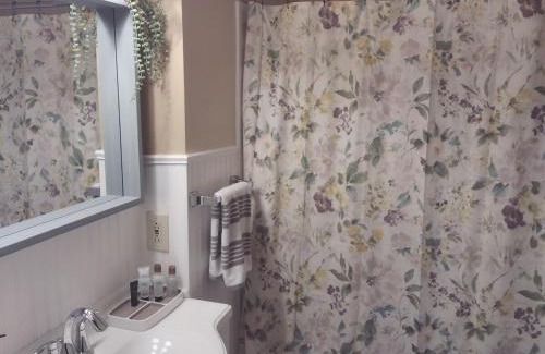 Medina House | Liberty Manor Il