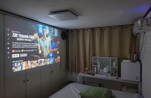 Yeonhui-dong House | Lion's home a house on a hill - Foreigners only