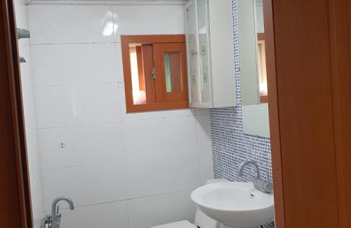 Yeonhui-dong House | Lion's home a house on a hill - Foreigners only