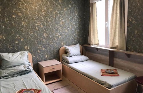 Desnyans'kyi District Hotel | Lisova - Лісова готельня і сауна