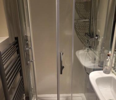 Bournemouth House | Little Robin Gate - Free Parking - Central - 10 min Walk to Train Station