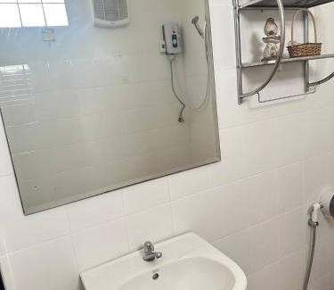 Wat Bung Toei Apartment | littlehousekhaoyai ลิตเติ้ลเฮาส์เขาใหญ่