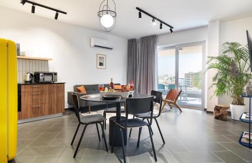 Larnaca City Centre Apartment | LIV URBAN Suites