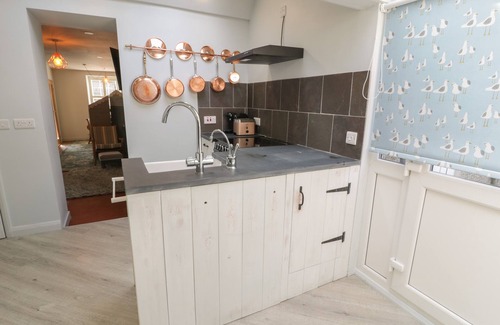 Criccieth Apartment | Llawenfan