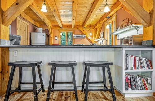 Lamoine Beach Cottage | Lobsterman's Secret Cottage