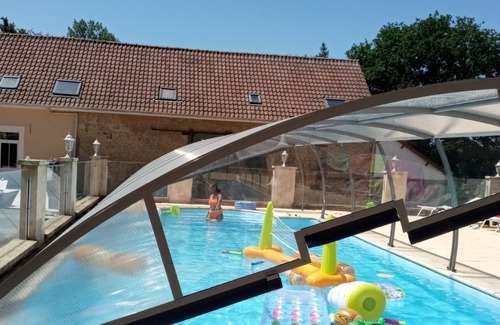 Rety Cottage | LOCQUINGHEM PALACE GITE N°2 HEATED DISCOVERY POOL