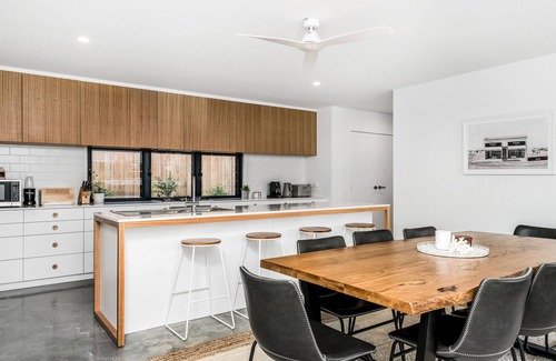 Byron Bay House | LOMANI 10 . Luxury Family Home