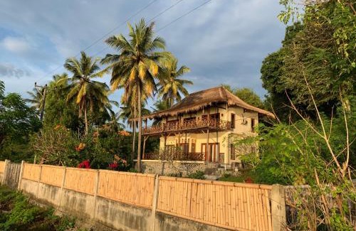 Batu Putih House | Lombok Villas, Villa KuraKura