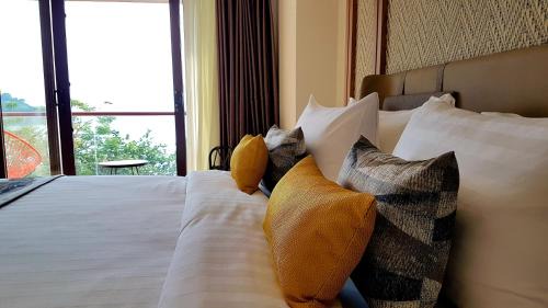 Senggigi Hotel | Louis Kienne Resort Senggigi