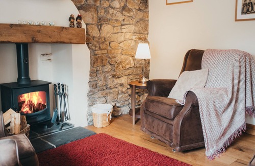 Brondini Cottage | Lovely 3-bed Cottage in the Quiet Hamlet of Horeb