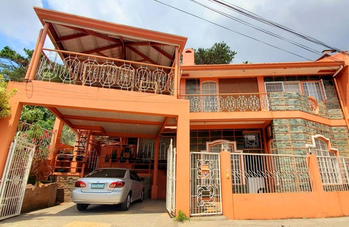 Baguio House | Lovely 6-bedroom house with WiFi in charming Baguio