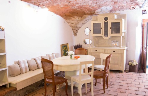 Lukavice Apartment | Lovely apartment for 4 people with WIFI, pool and patio