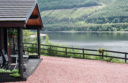South Laggan House | Lovely apartment in villa for 4 guests with TV